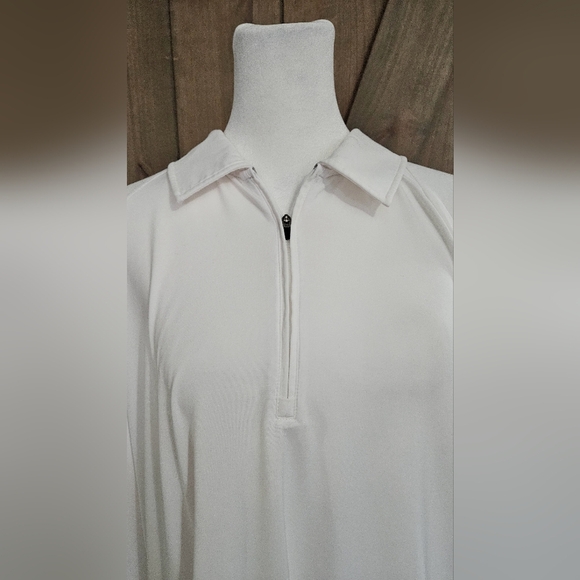 COOLIBAR Ultimate Half-Zip Rash Guard in White. Size large - Picture 6 of 12